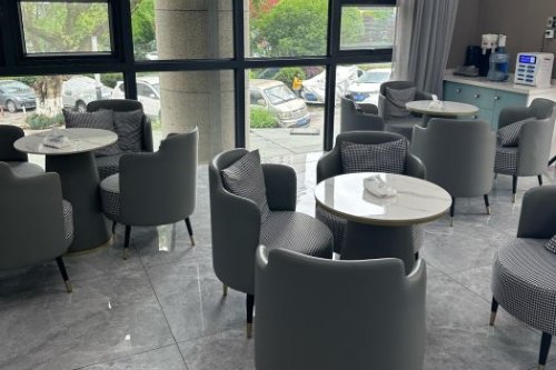 得～重慶固而美口腔醫院價格表：種植牙2800元起、矯正6500元起、全瓷牙900元起