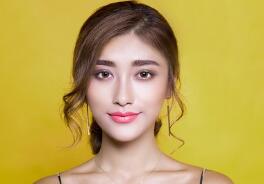 實現翹臀的招式，原來可以這樣做